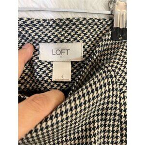 LOFT Women's Houndstooth Pencil Skirt Black Size 4 Knee Length